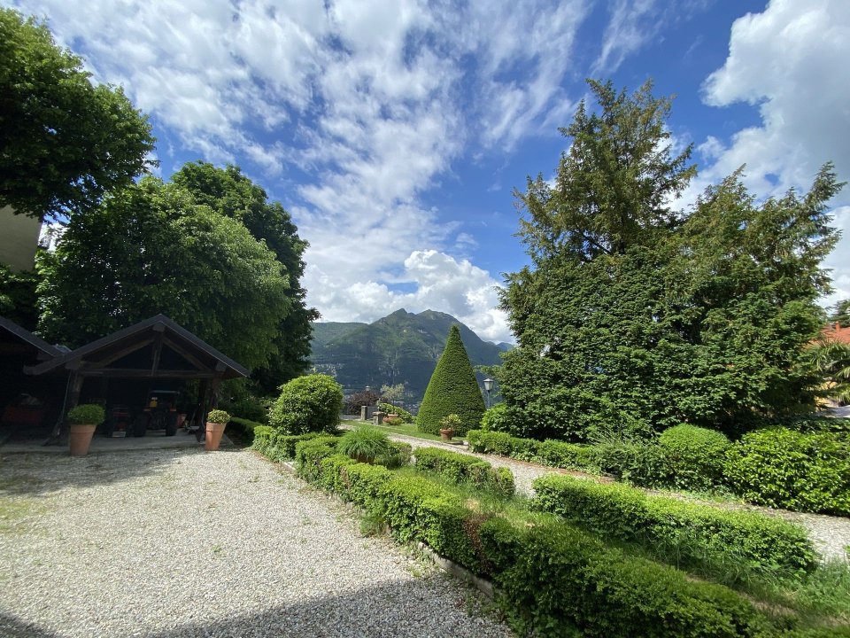 A vendre villa by the lac Faggeto Lario Lombardia foto 26